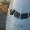 Offenes Fenster eines Airbus A380 Cockpits